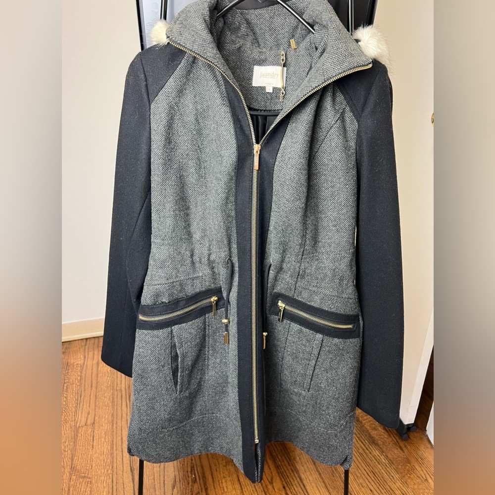 Laundry coat size small